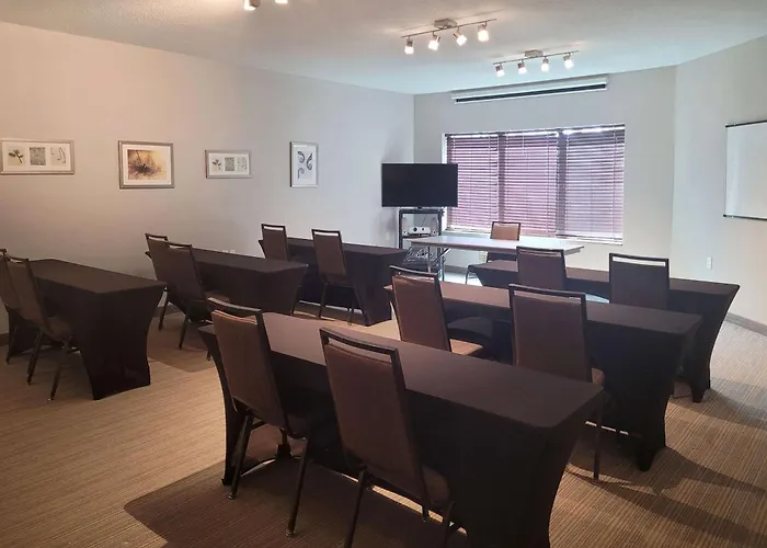 Country Inn & Suites By Radisson, Appleton, Wi