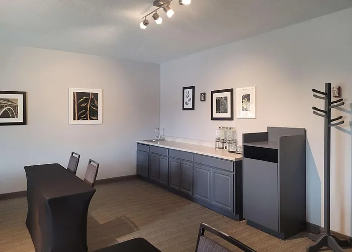 Country Inn & Suites By Radisson, Appleton, Wi