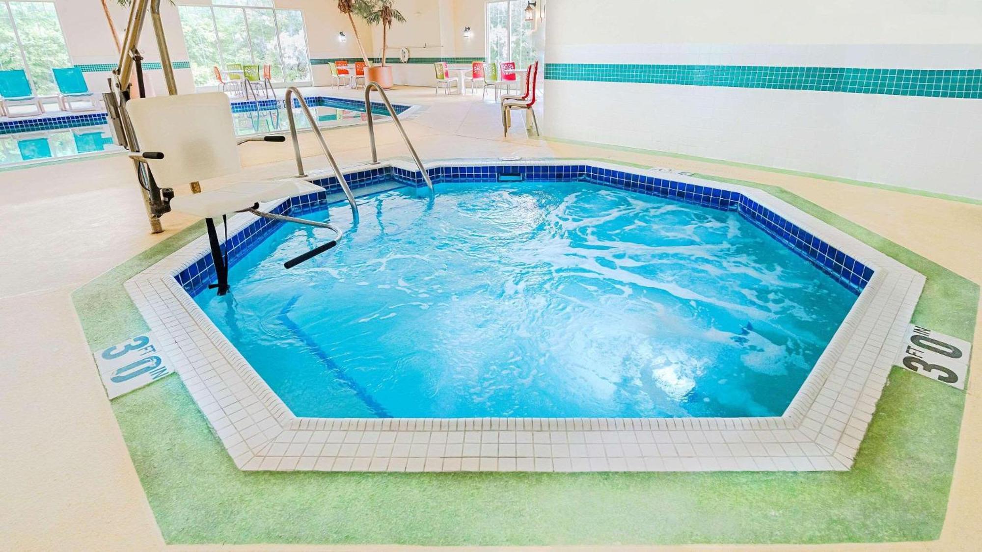 Country & By Radisson, Appleton, Wi Hotel 3*