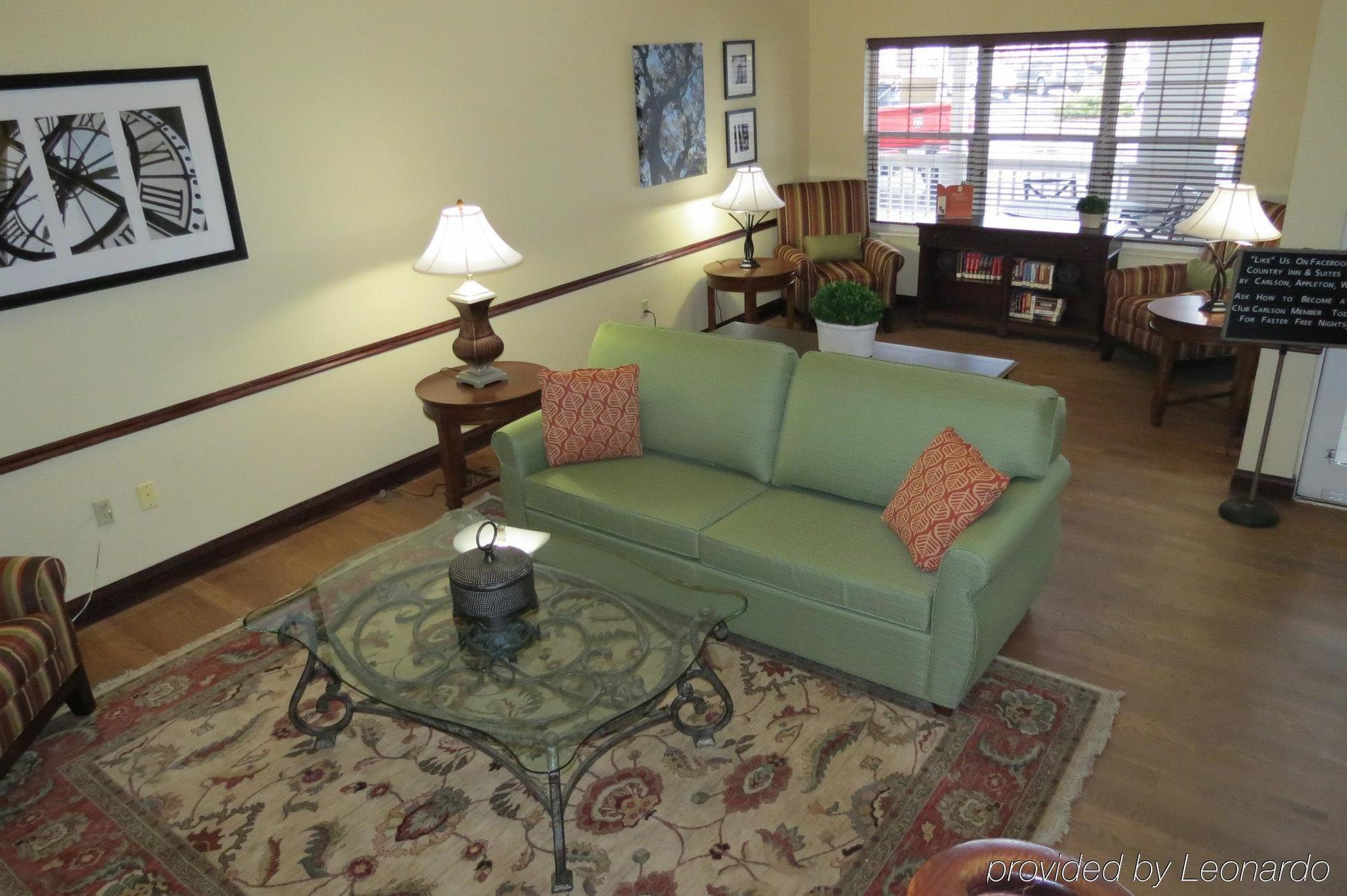 Country & By Radisson, Appleton, Wi Hotel