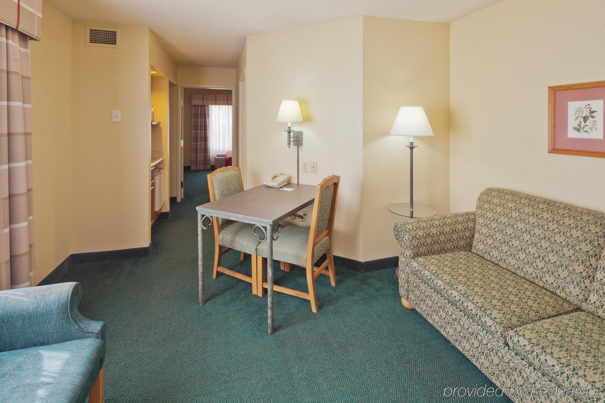 Hotel Country & By Radisson, Appleton, Wi