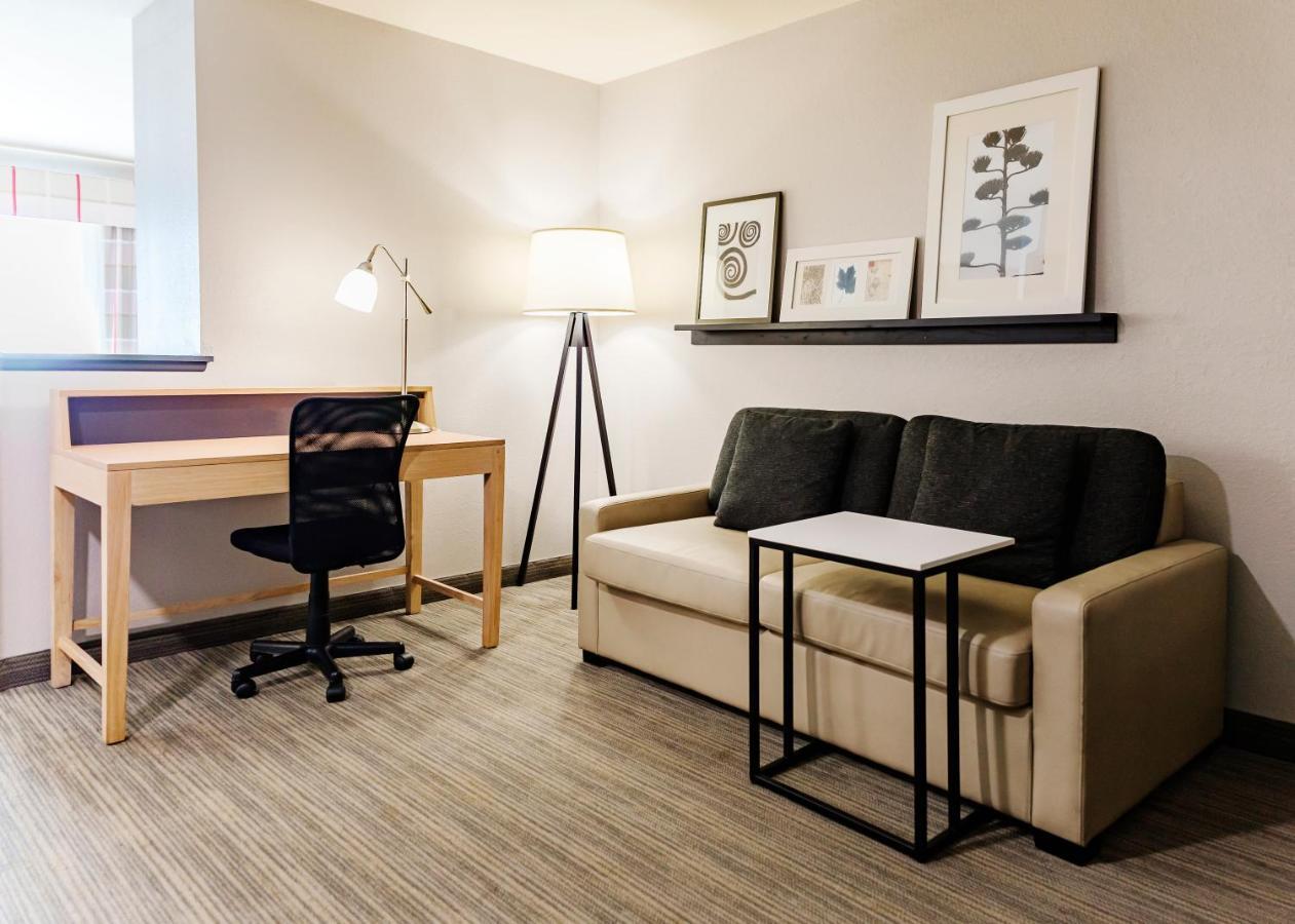 Hotel Country & By Radisson, Appleton, Wi Appleton
