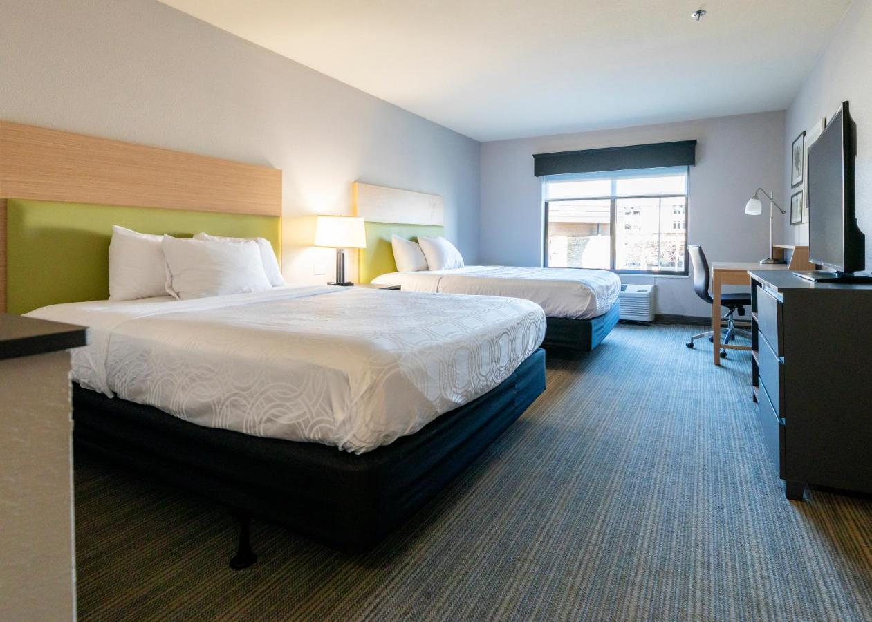 Hotel Country & By Radisson, Appleton, Wi 3*